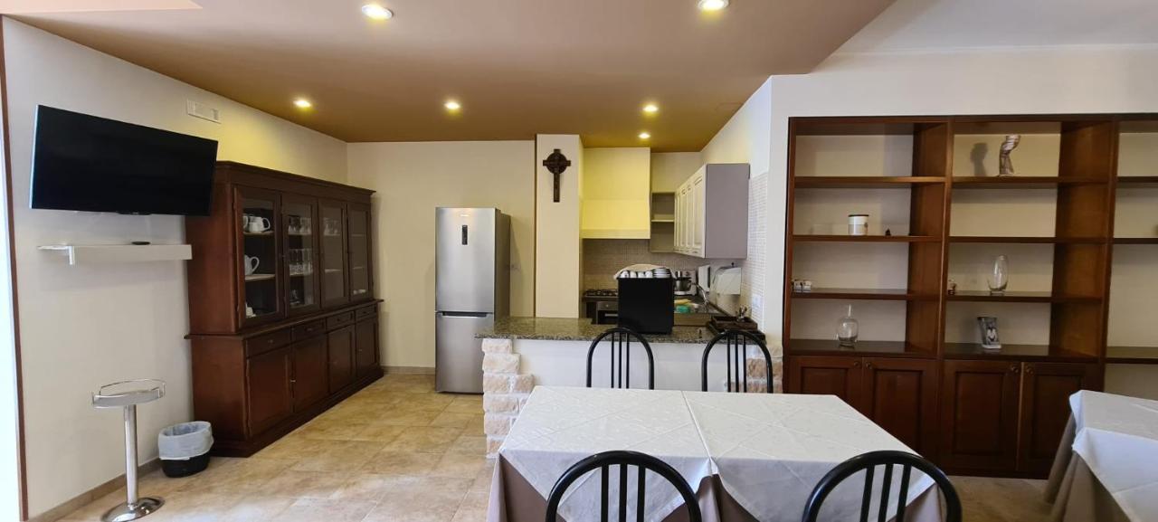 Bed And Breakfast La Terrazza Cisternino Dış mekan fotoğraf