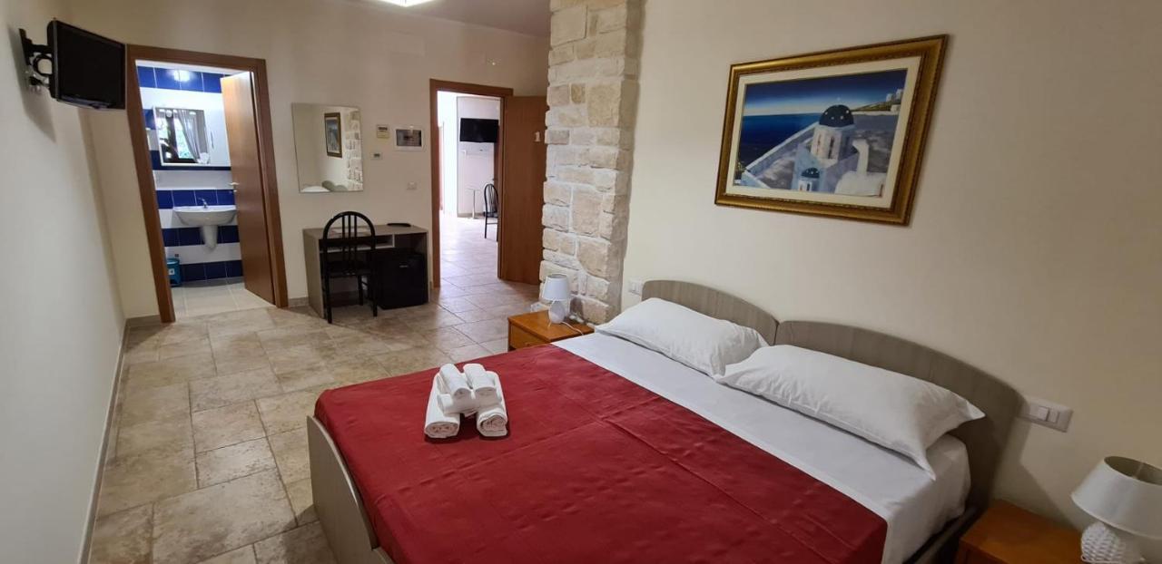 Bed And Breakfast La Terrazza Cisternino Dış mekan fotoğraf